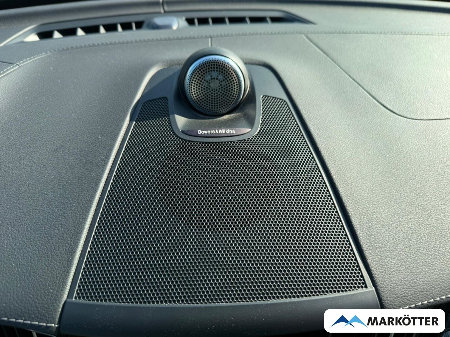 Volvo XC60 T8 AWD Ultimate Bright Recharge ACC/HUD