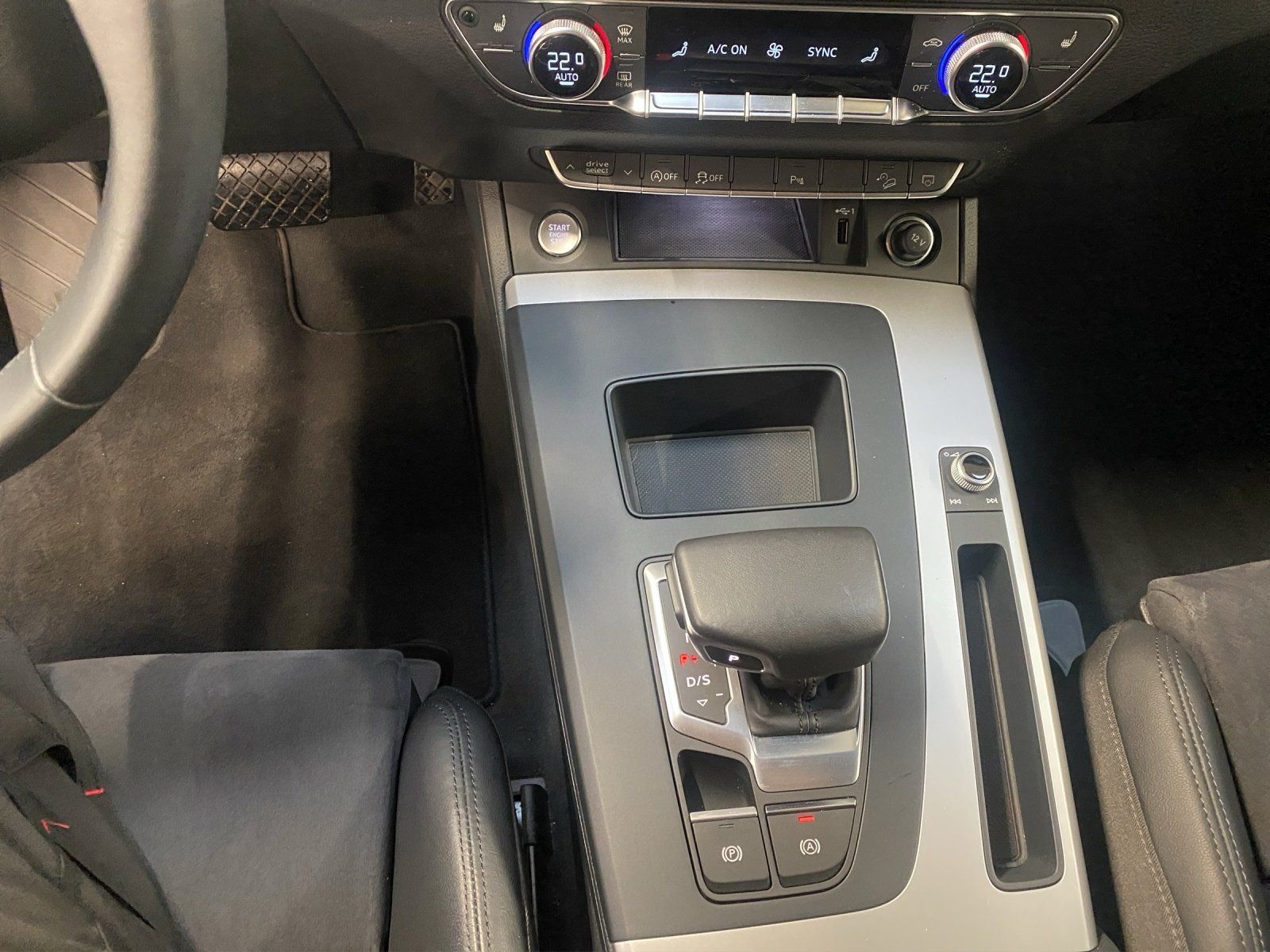 Audi Q5 Sportback 40 2.0 TDI quattro S-Line Pano ACC