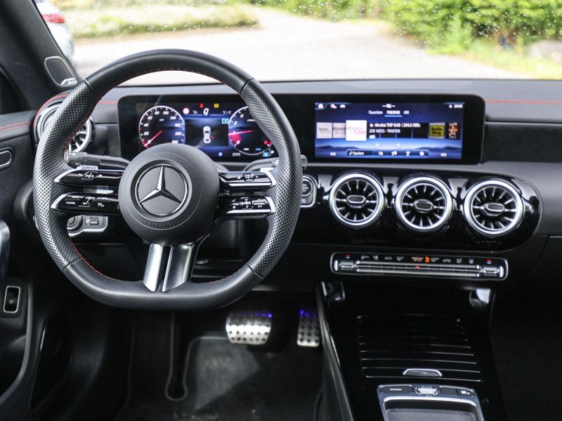 Mercedes-Benz CLA 250 4M Coupé AMG - Samsaru's Car Outlet