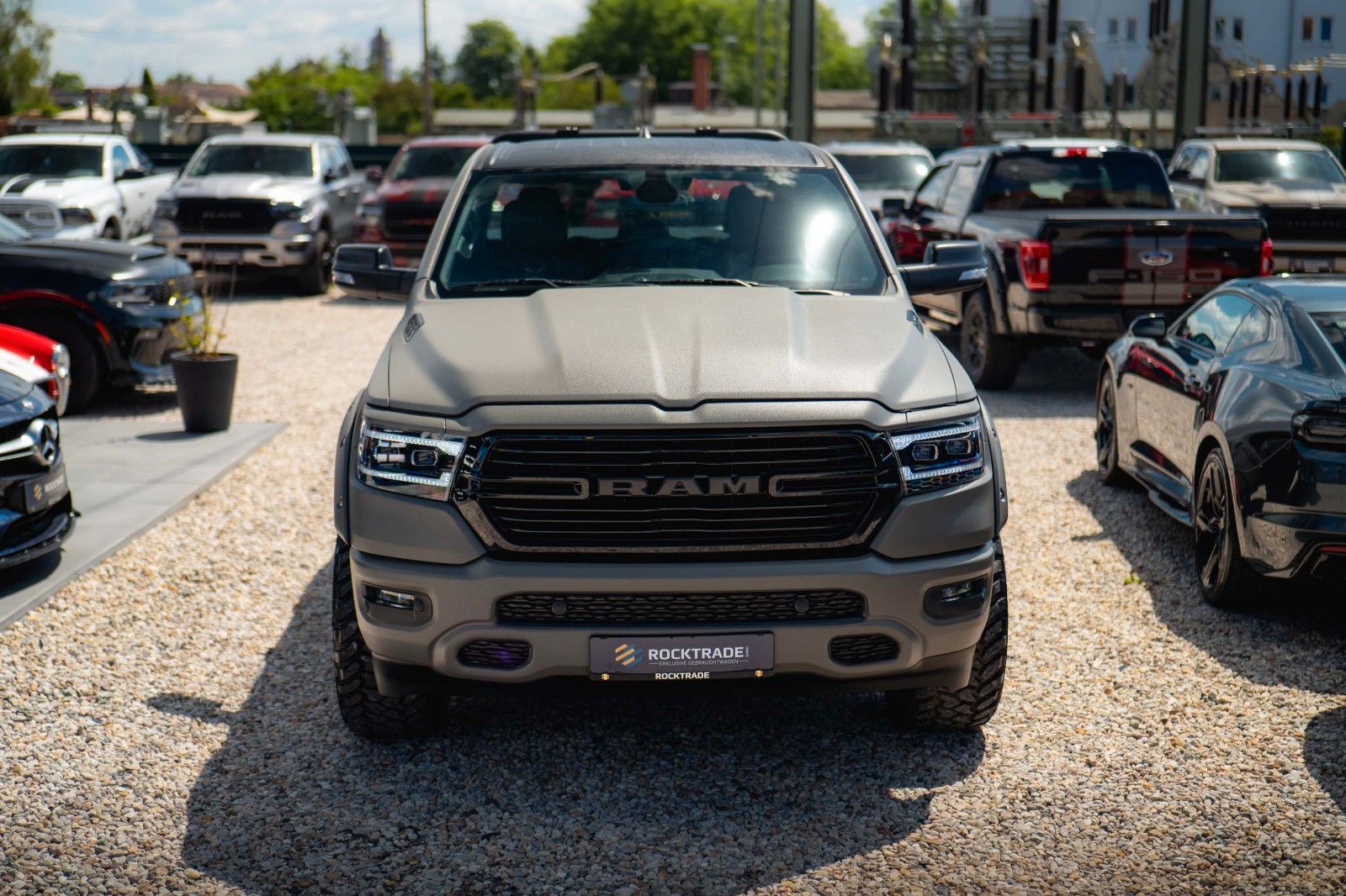 Dodge RAM 5.7 V8 HEMI 4x4 OFFROAD LONGBED RAPTOR Style