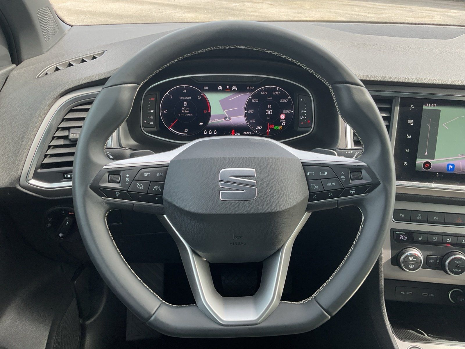 Seat Ateca 2.0 TDI DSG Xperience AHK LED NAVI SHZ PDC
