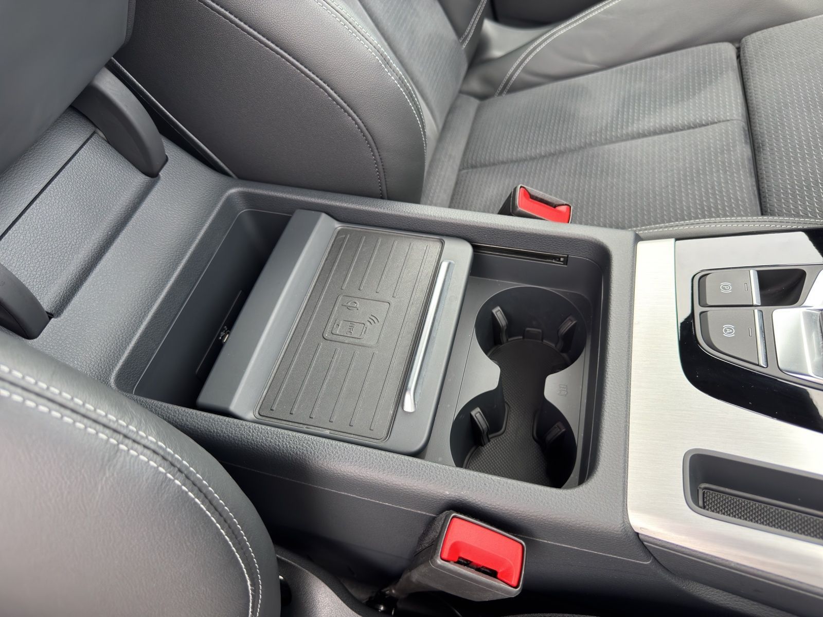 Audi Q5 55 TFSIe quattro S-LINE*NAVI-PLUS*MATRIX*KAME
