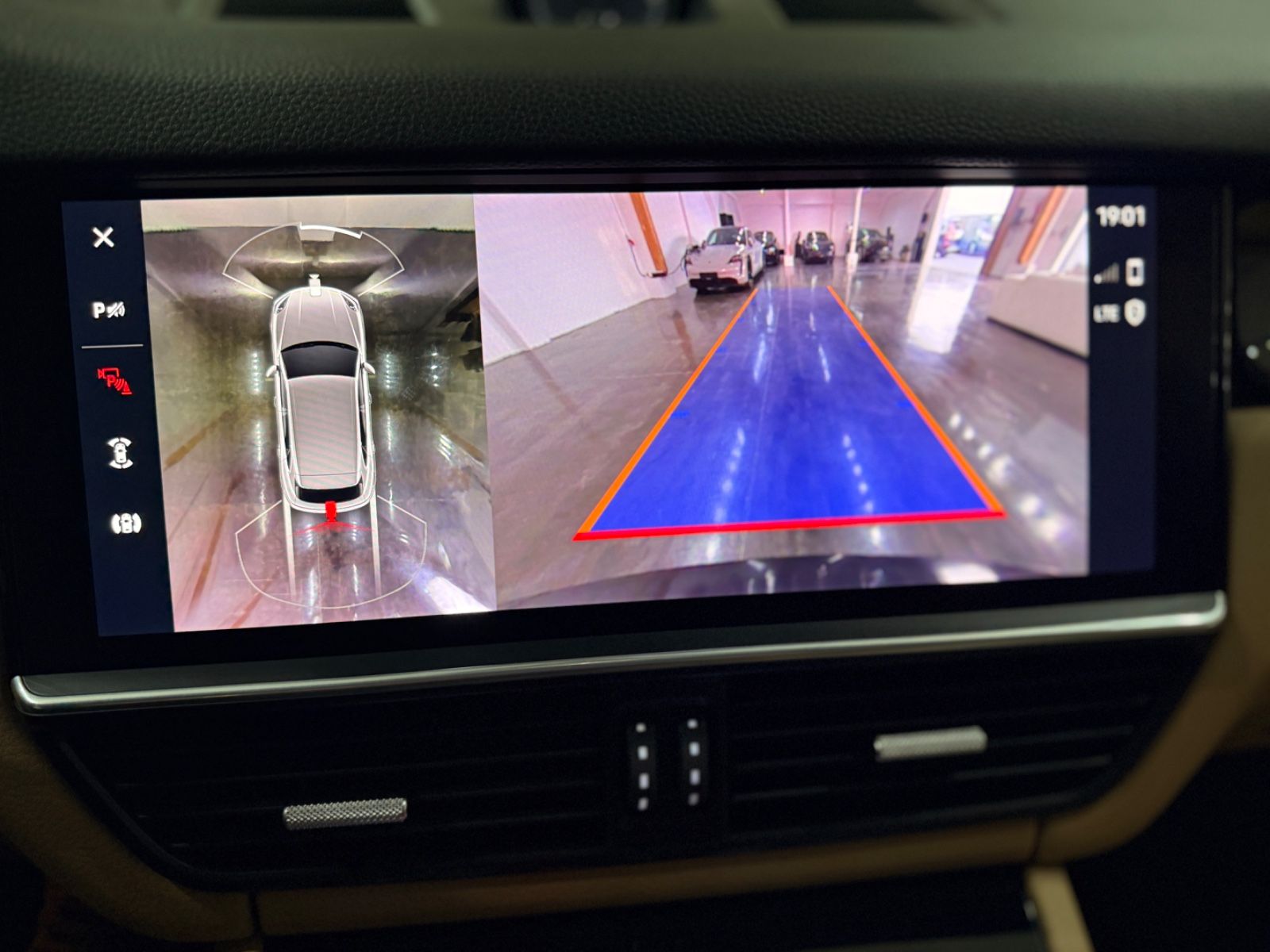 Porsche Cayenne E-Hybrid Platinum Burmester 360° Massage