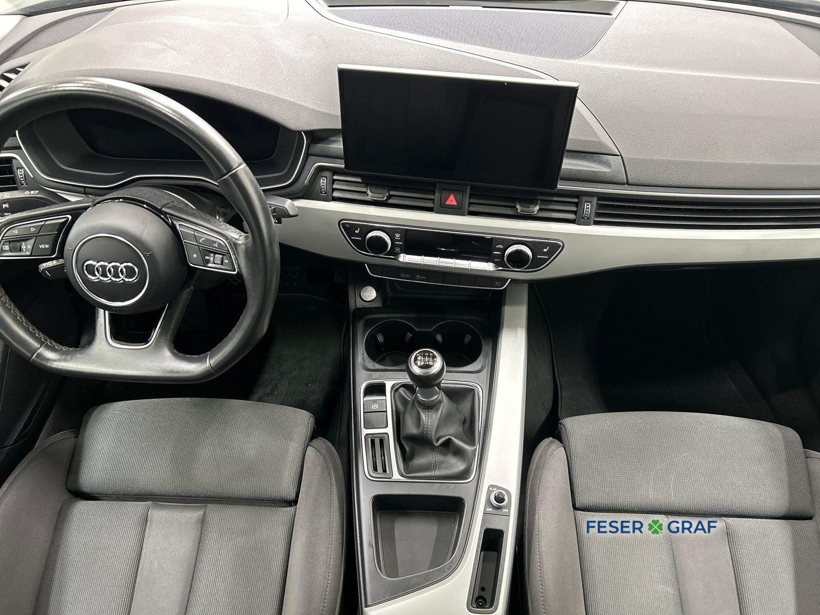 Audi A4 Lim. 35 TFSI S-Line - Samsaru's Car Outlet