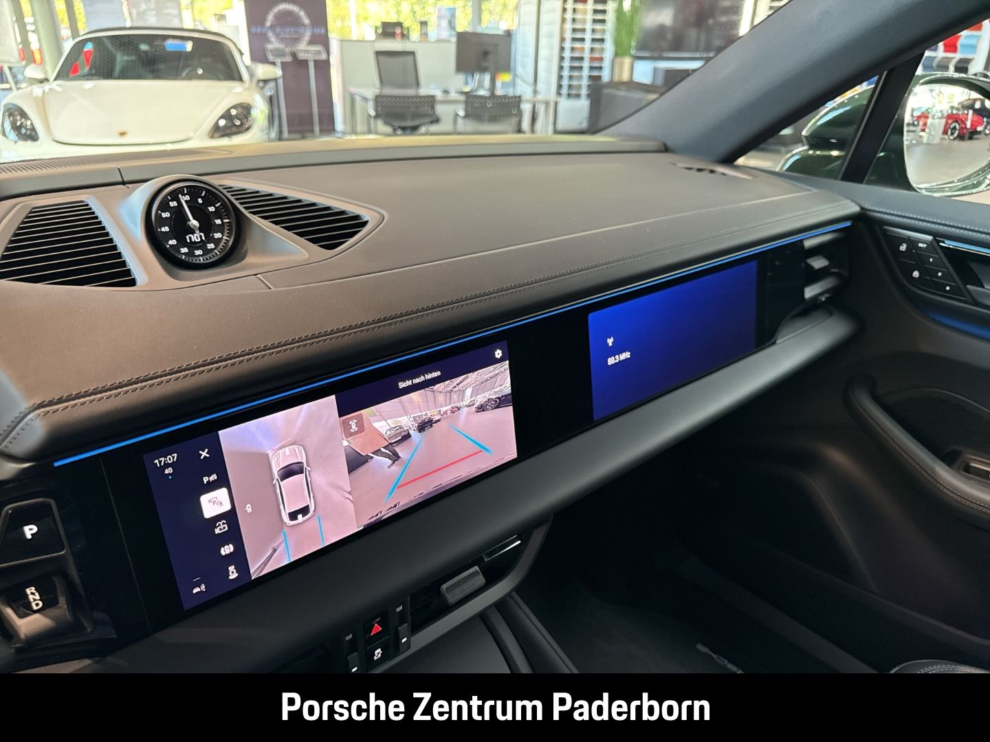 Porsche Macan 4 - Samsaru's Car Outlet