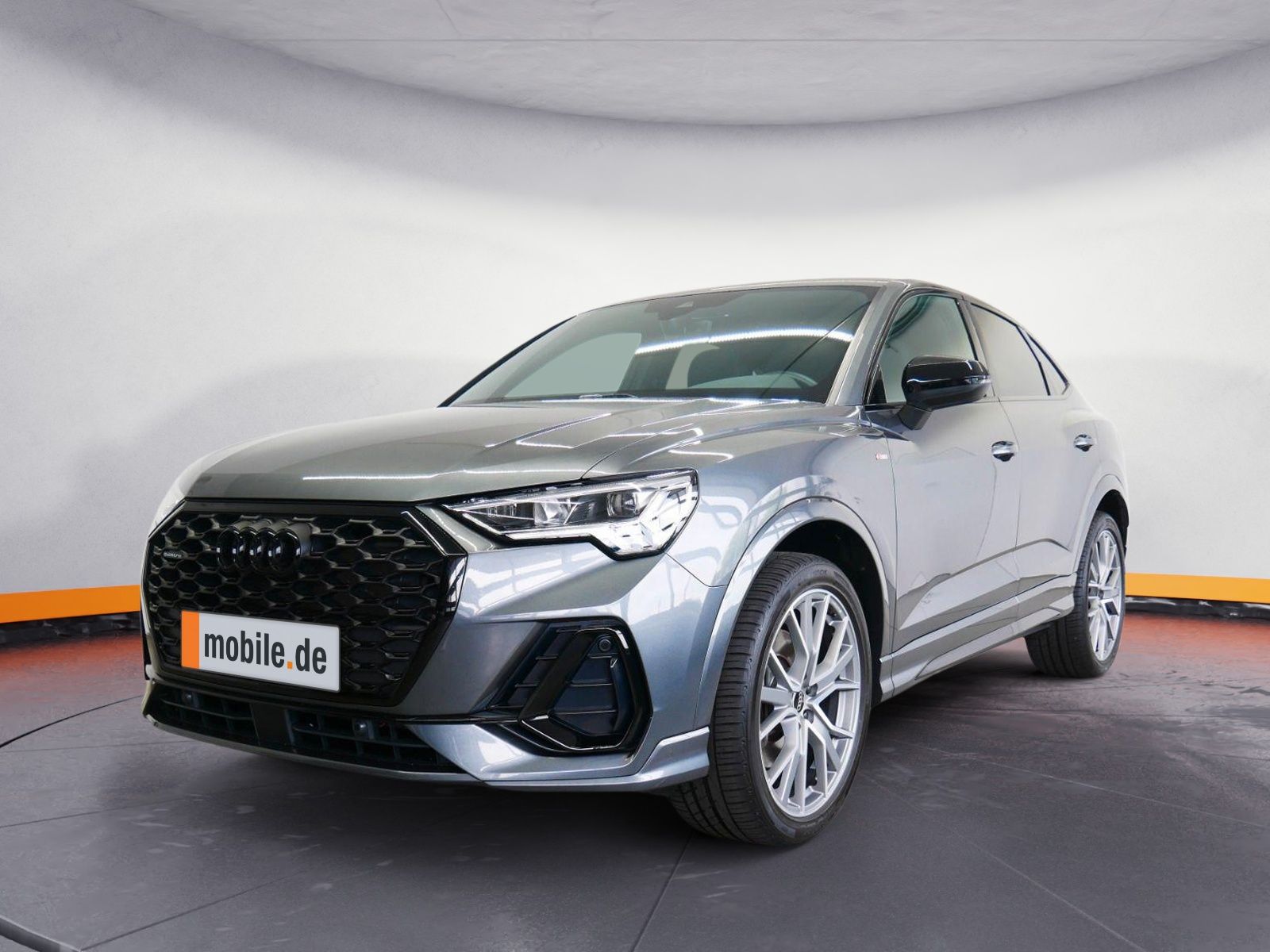 Audi Q3 Sportback 40 TDI quattro S line - Samsaru's Car Outlet