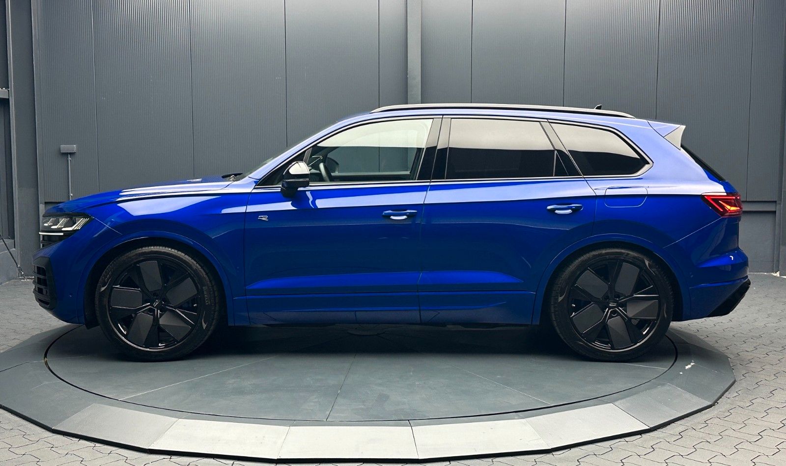 Volkswagen Touareg eHybrid 340 kW 4Mot. R-Line*21Zoll*DynAu