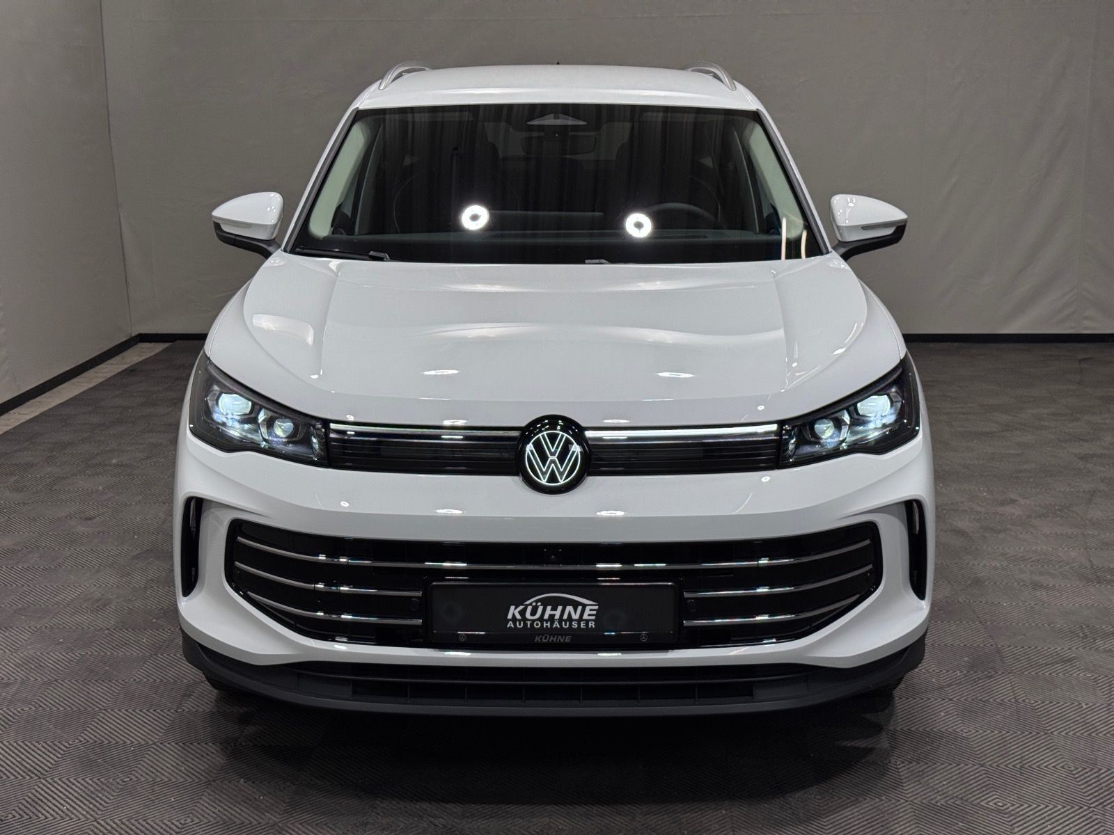 Volkswagen Tiguan 1.5 TSI eHybrid Elegance | AHK MATRIX DCC