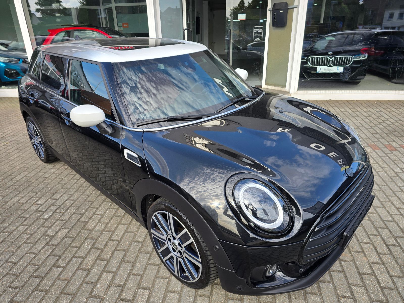 MINI COOPER Clubman MINI Yours - Samsaru's Car Outlet