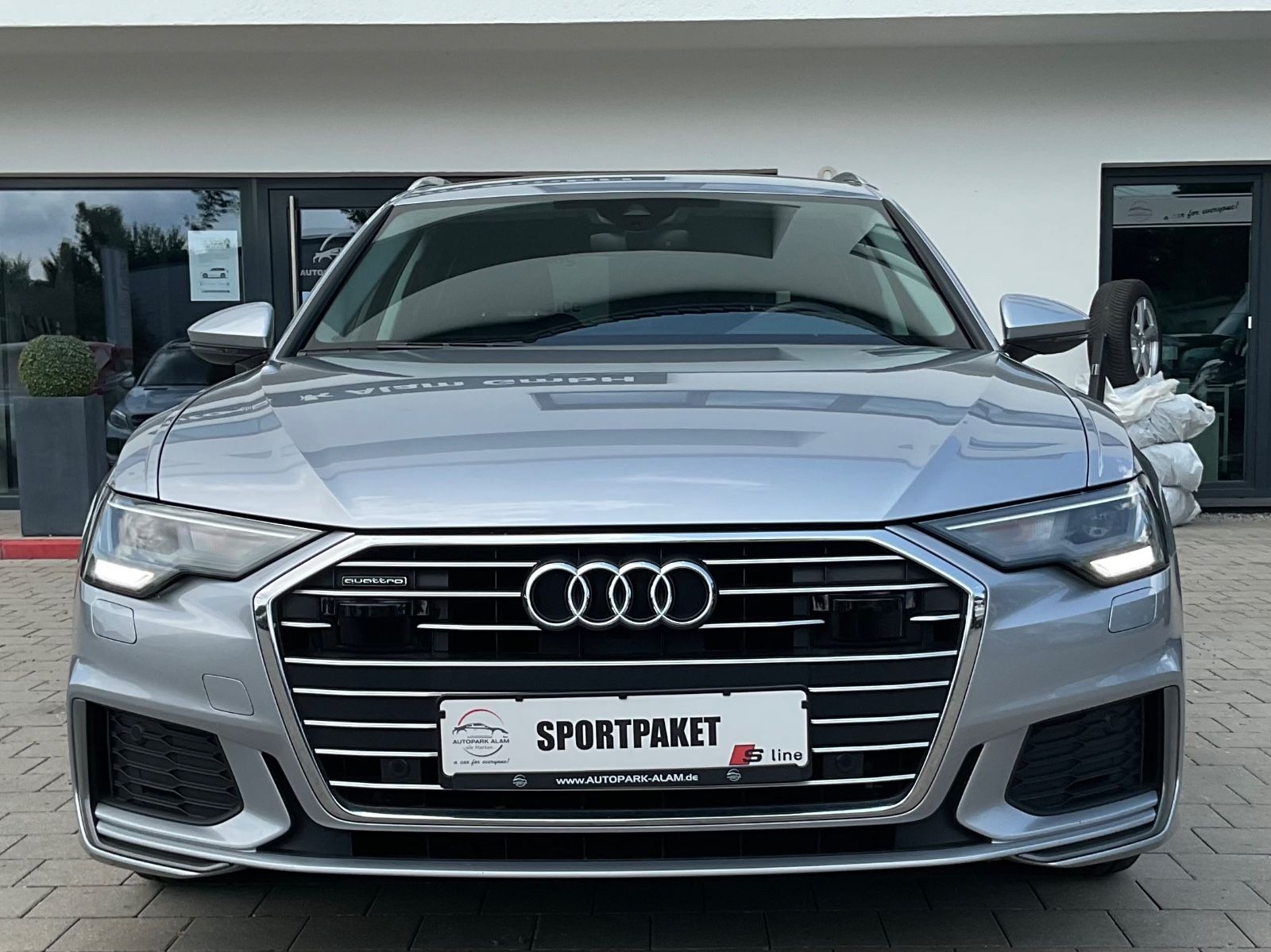 Audi A6 Avant 50 TDI quattro Business - Samsaru's Car Outlet