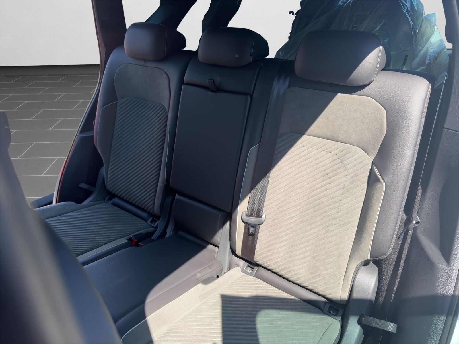 Seat Tarraco Xperience 1.4 eHybrid AHK PANO NAVI SHZ