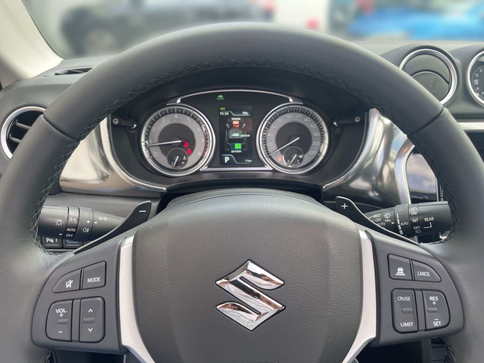 Suzuki VITARA 1.5 COMFORT+ - Samsaru's Car Outlet