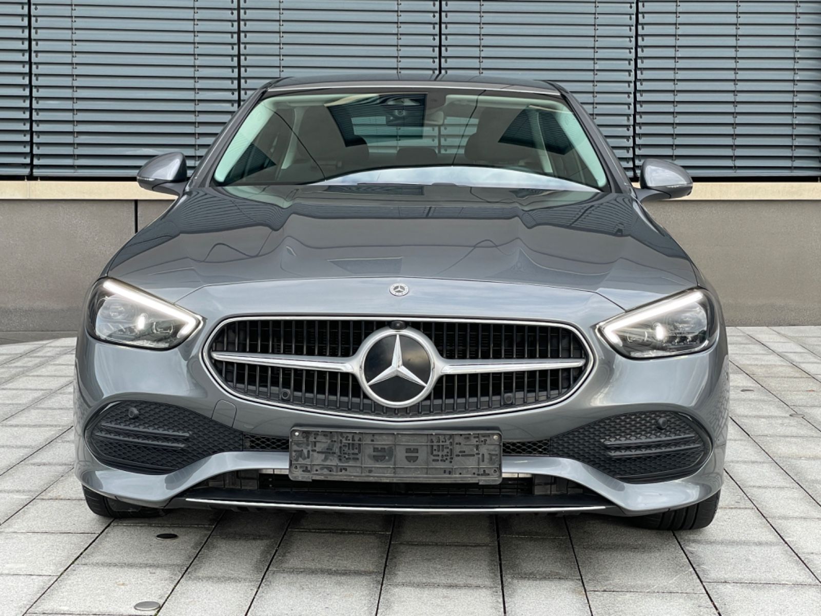 Mercedes-Benz C 220d - Samsaru's Car Outlet