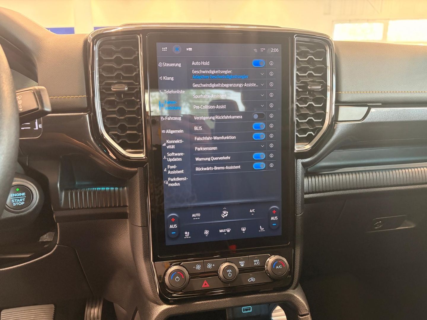 Ford Ranger Wildtrak DoKa e-4WD+AHK+PDC+DAB+NAV+BLIS+