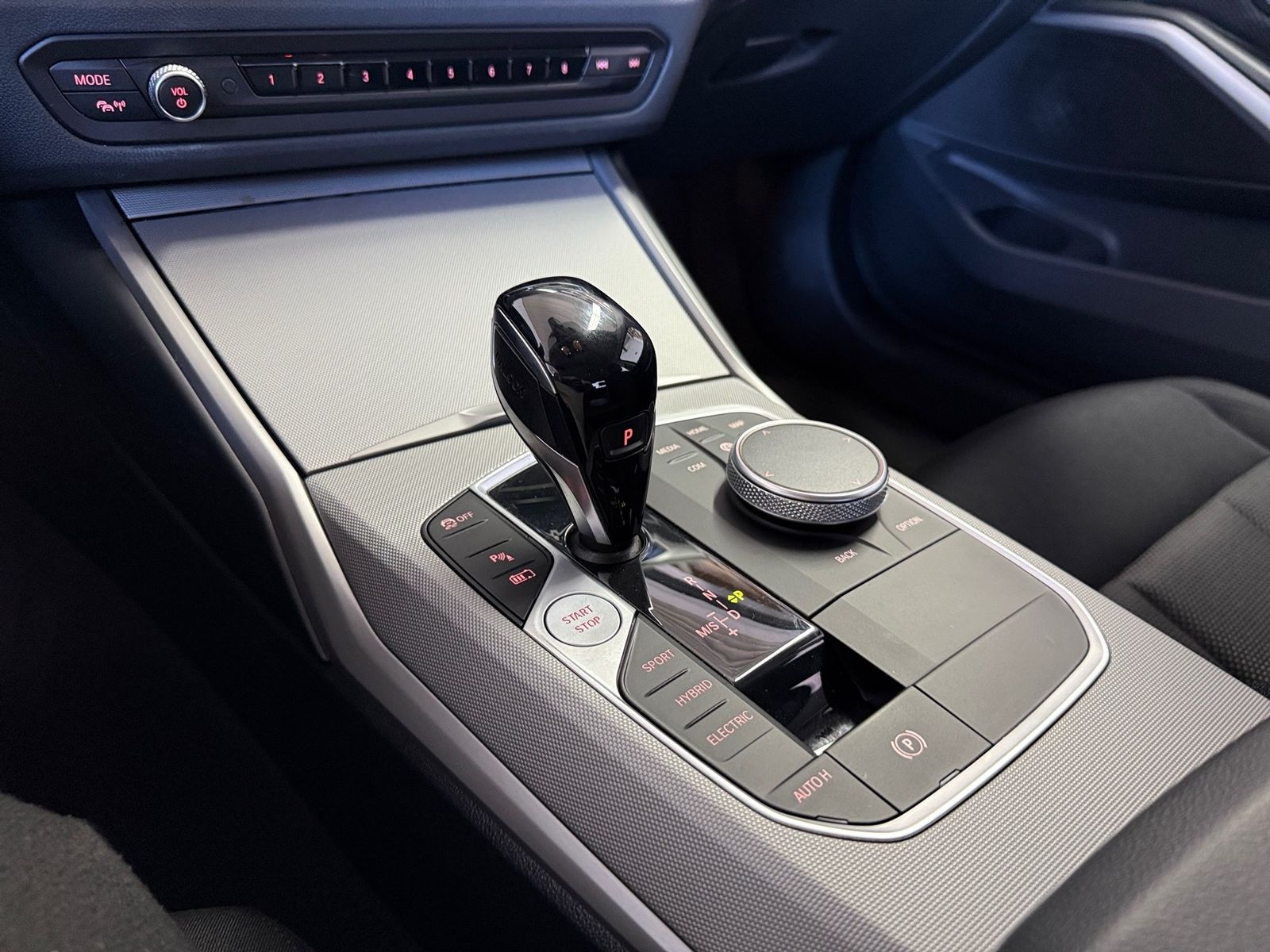 BMW 320e Limousine - Samsaru's Car Outlet
