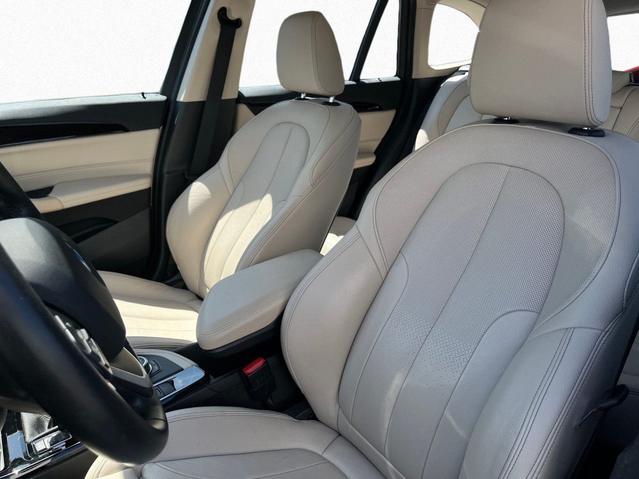 BMW X1 xDrive18d - Samsaru's Car Outlet
