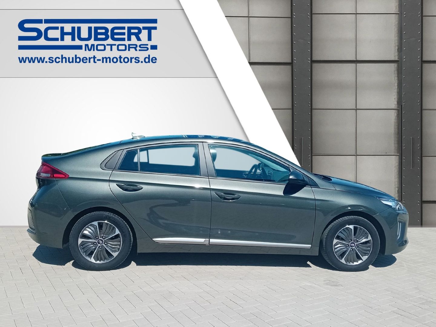 Hyundai IONIQ Plug In Hybrid PHEV Trend - Samsaru's Car Outlet