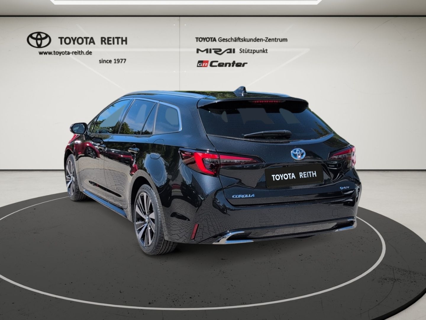 Toyota Corolla Touring Sports Hybrid Teamplayer Navi LE