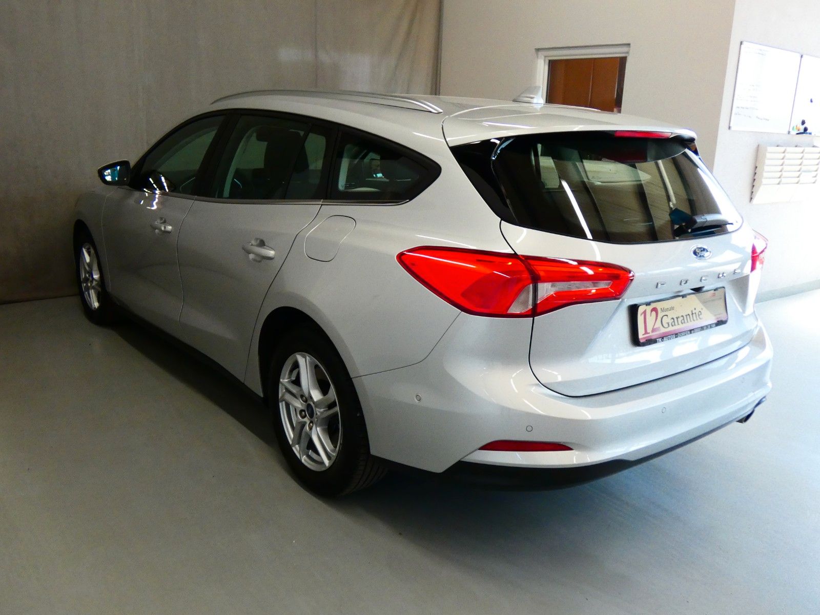 Ford Focus Turnier 2.0 - Samsaru's Car Outlet