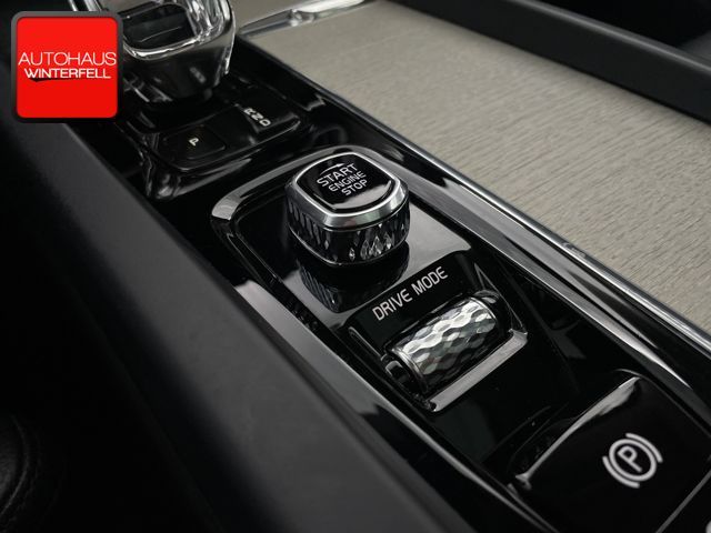Volvo XC60 T6 INSCRIPTION RECH AWD - Samsaru's Car Outlet