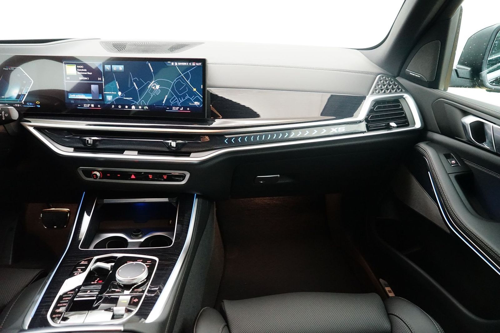 BMW X5 xDrive50e [M Sport, HUD, AHK, ACC, GSD, 21" L