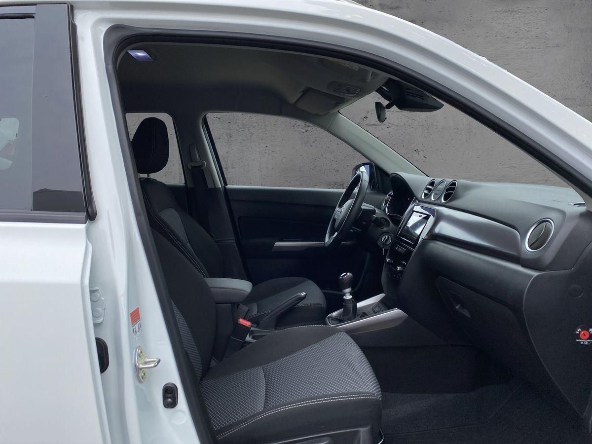 Suzuki Vitara - Samsaru's Car Outlet