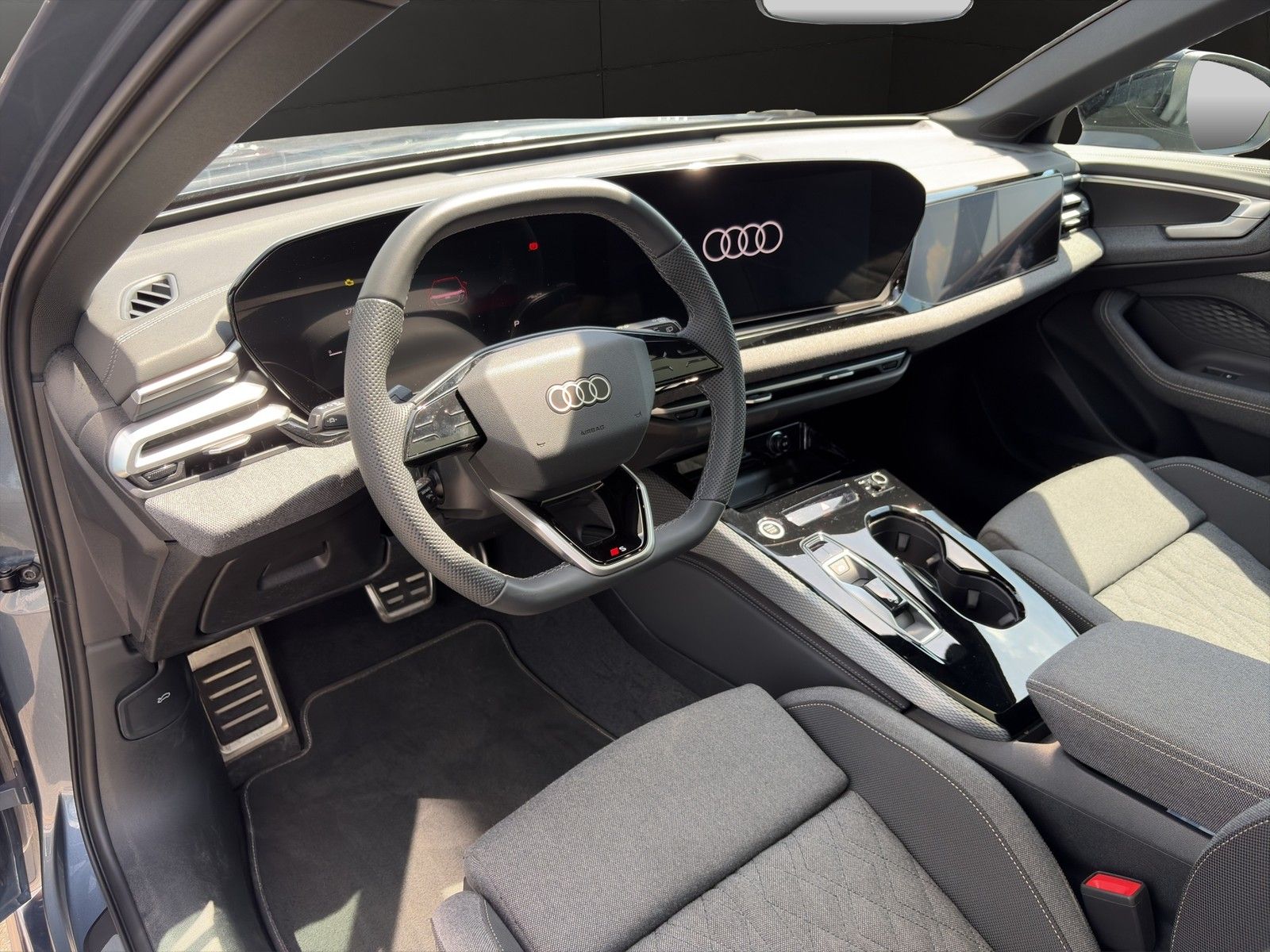 Audi A5 Avant TFSI quattro S line AHK+Pano+Matrix