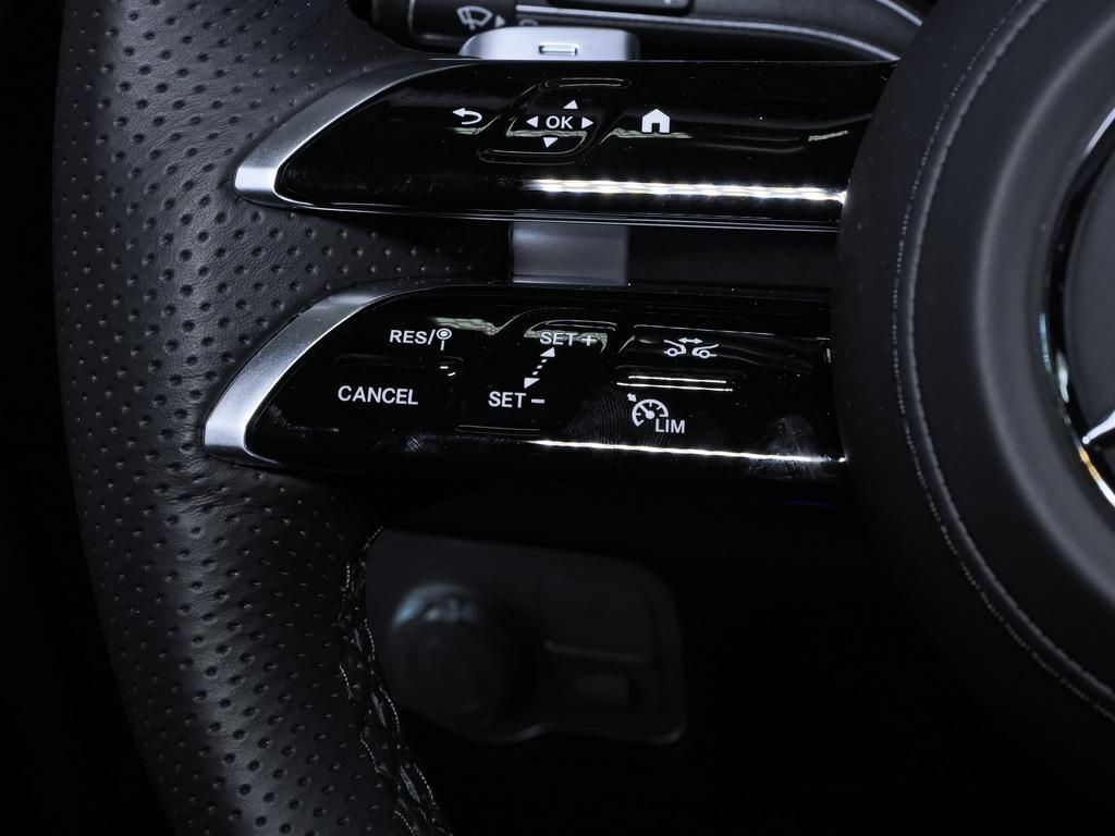 Mercedes-Benz GLE 450 d 4m AMG NIGHT PANO AHK HUD AIRMATIC