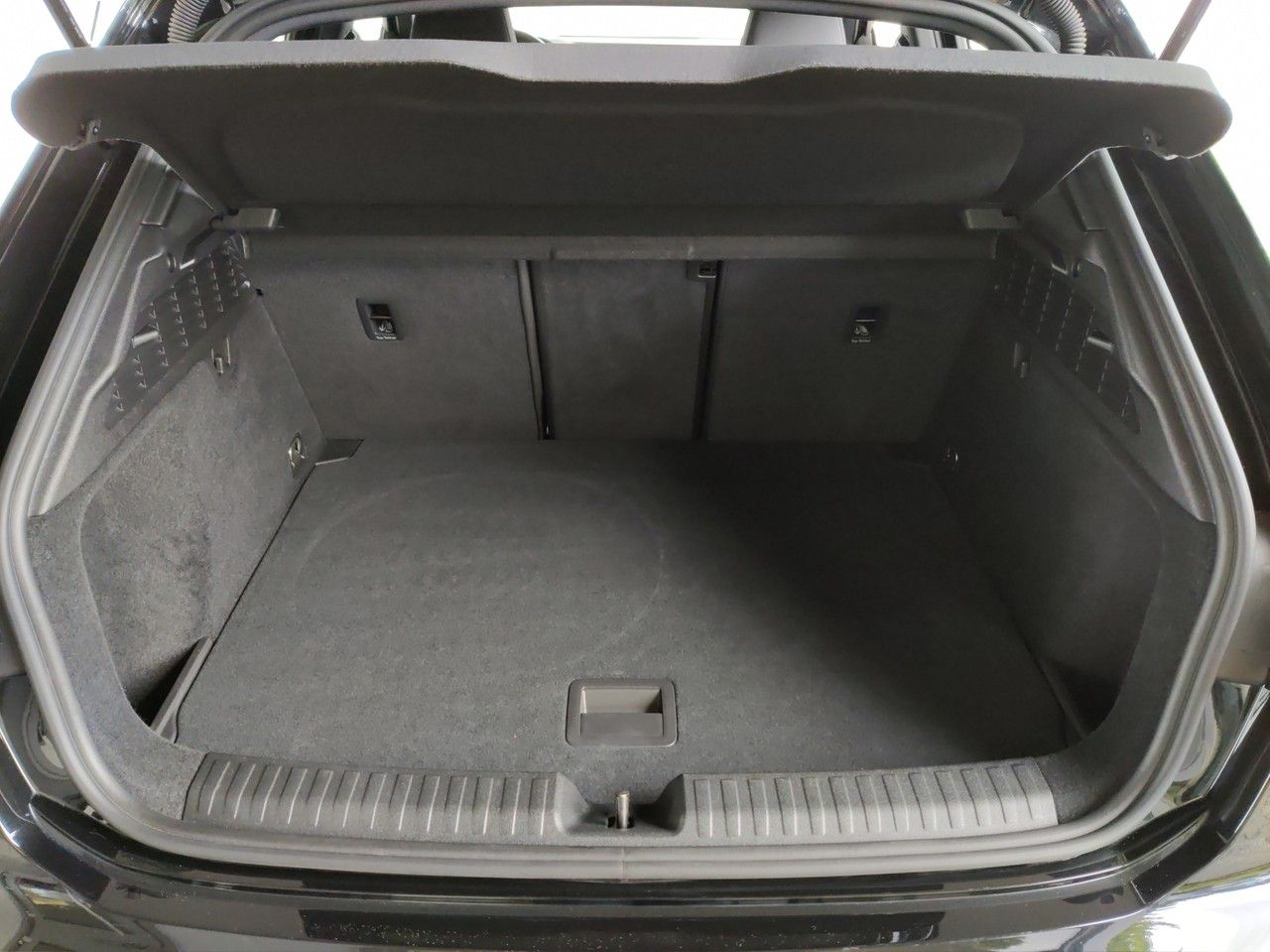 Audi A3 Sportback 40 TDI quattro S tronic S line - Samsaru's Car Outlet