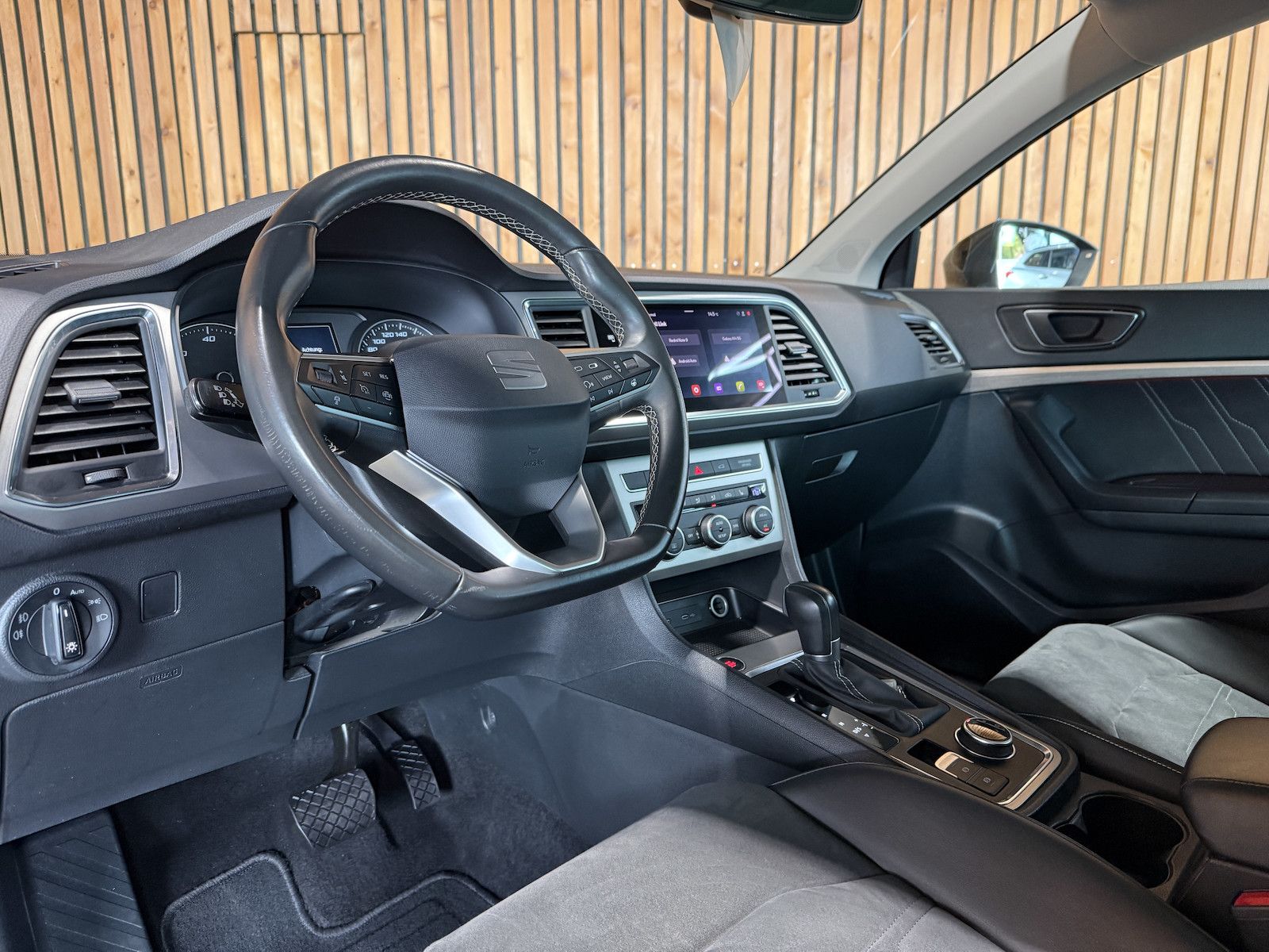 Seat Ateca 2,0 TDI X-Perience DSG *Navi*LED*Kam*AHK
