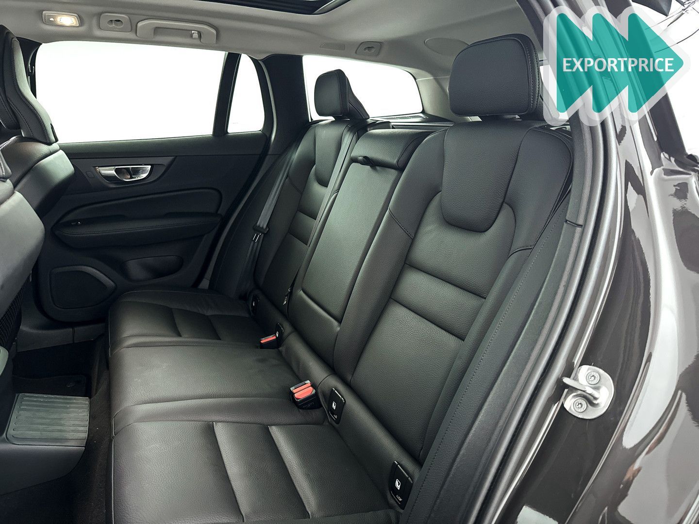 Volvo V60 T6 Aut. Plug-in hybrid AWD Ultra Dark | pano