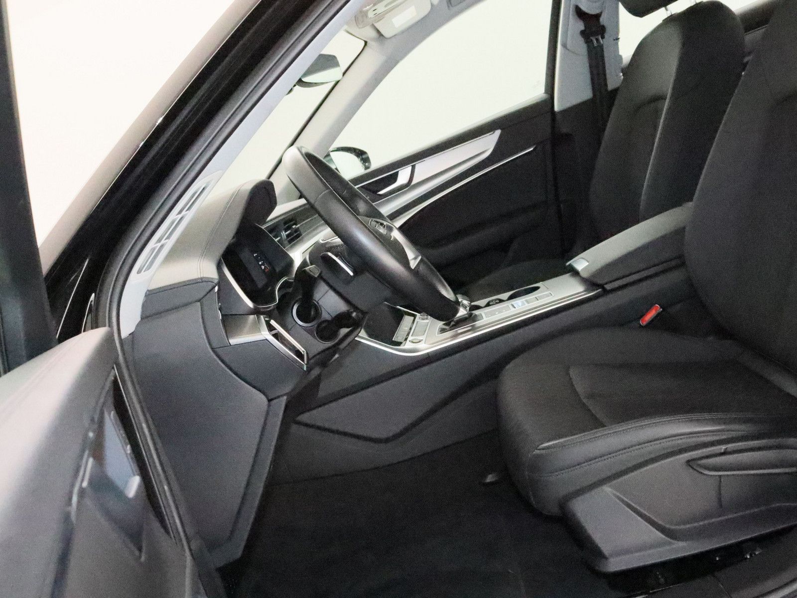 Audi A6 Lim. 50 TFSI e quattro design - Samsaru's Car Outlet