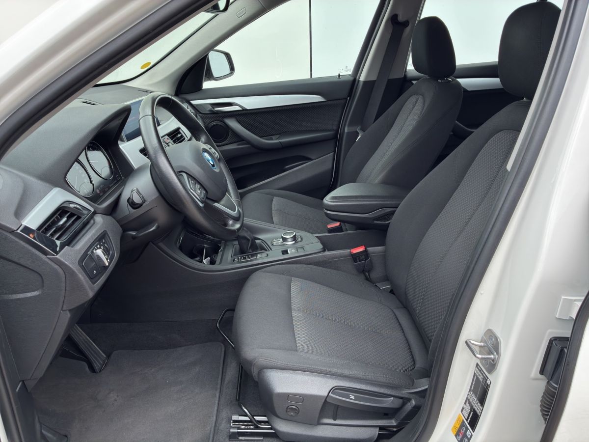 BMW X1 xDrive25e - Samsaru's Car Outlet
