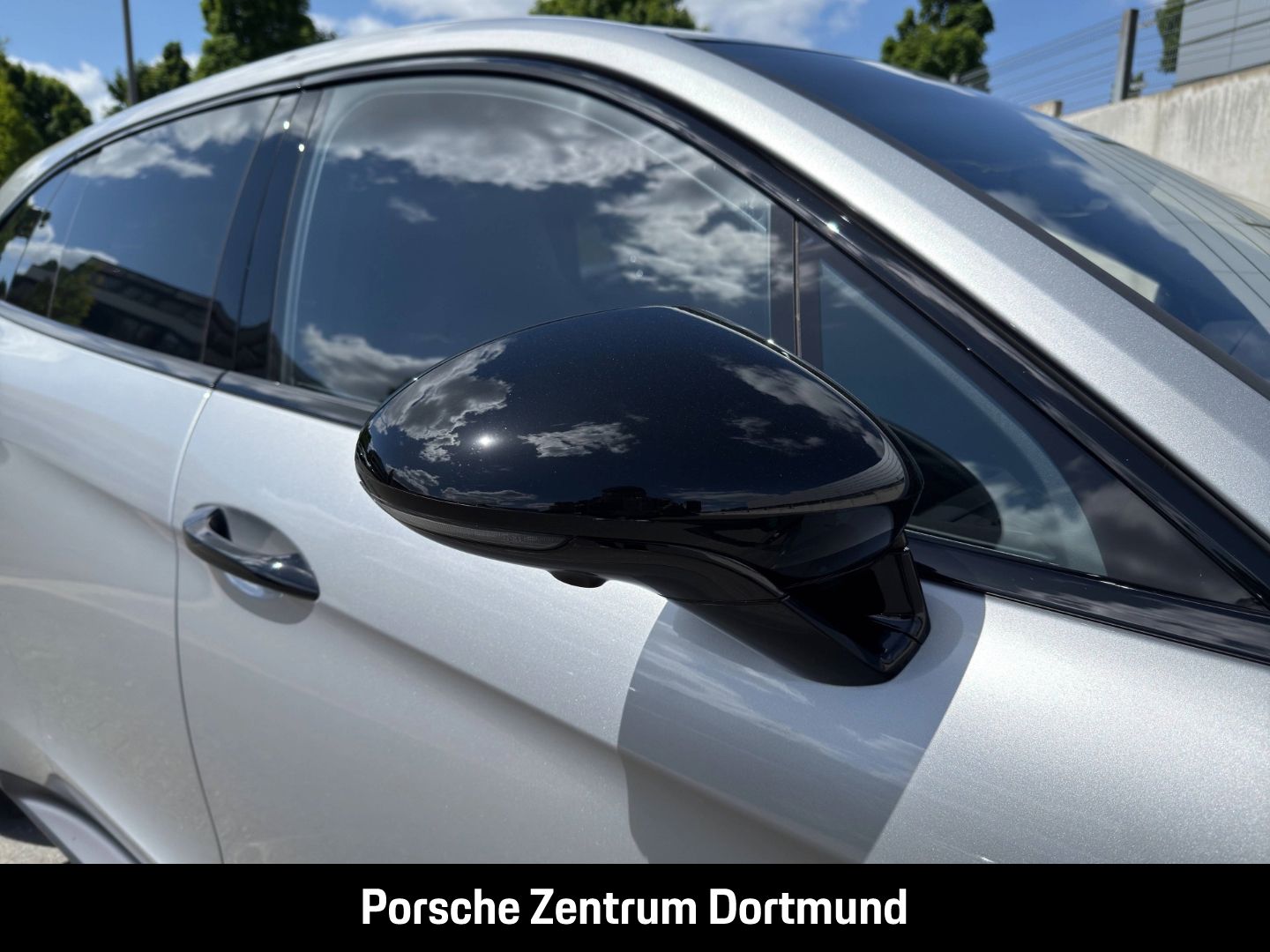 Porsche Panamera GTS Sport Turismo Panorama LED-Matrix