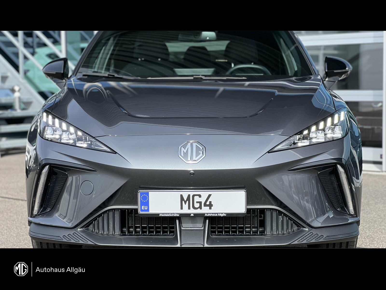 MG4 Luxury 64 kW LED+360°Kam+ACC+Klim+CarPlay+SH