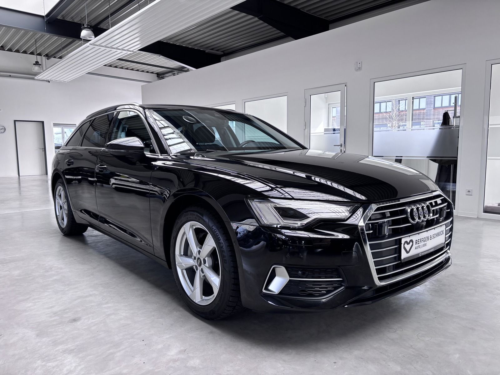 Audi A6 Avant 40 Sport DSG - Samsaru's Car Outlet