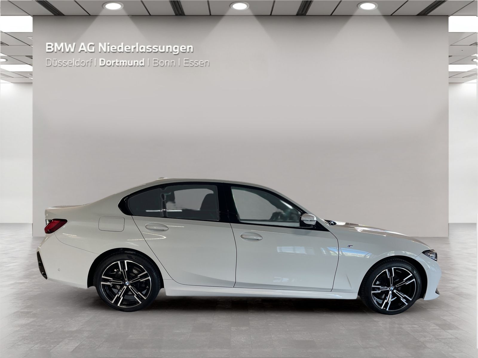 BMW 320i xDrive Limousine Leasing ab 370,77€¹ M Spor