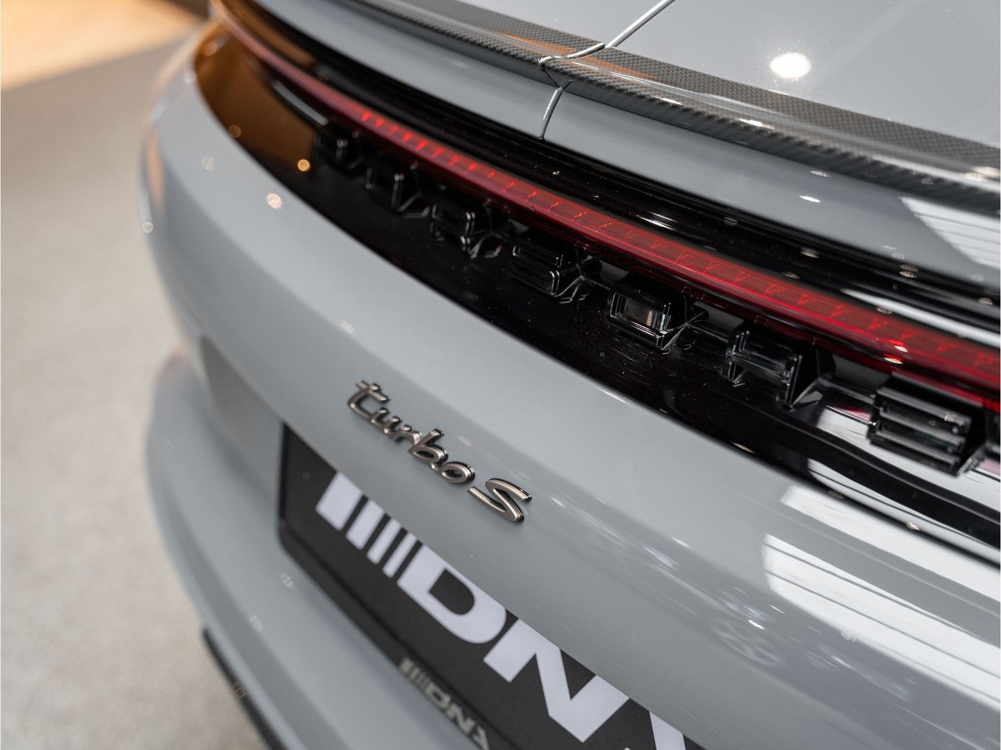 Porsche Panamera Turbo S Carbon Pakket 4.0 Turbo S PCCB