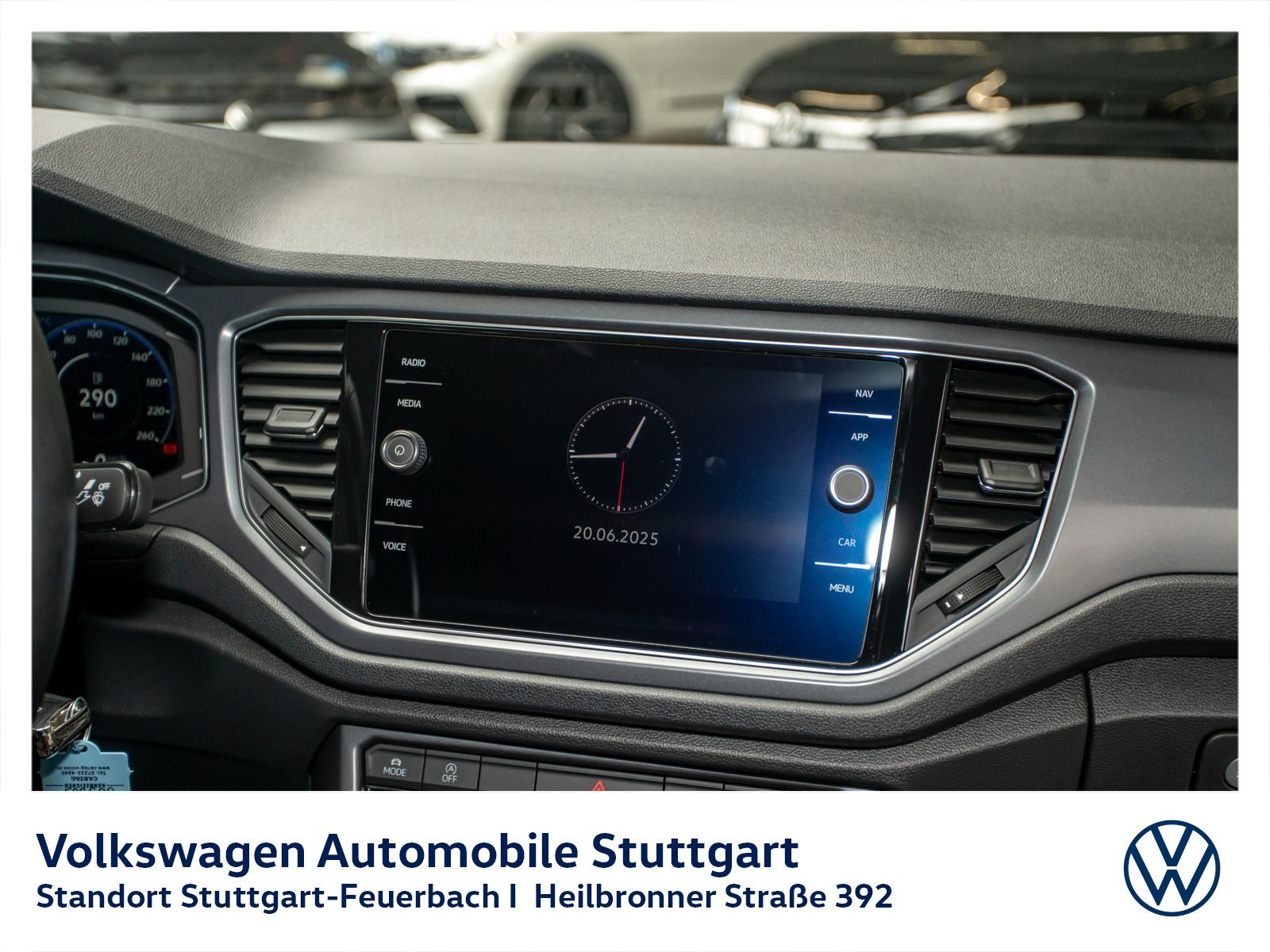 Volkswagen T-Roc R-Line - Samsaru's Car Outlet
