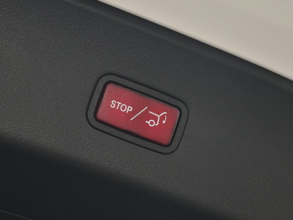 Mercedes-Benz GLC 220 d 4M Coupé AMG-Line - Samsaru's Car Outlet