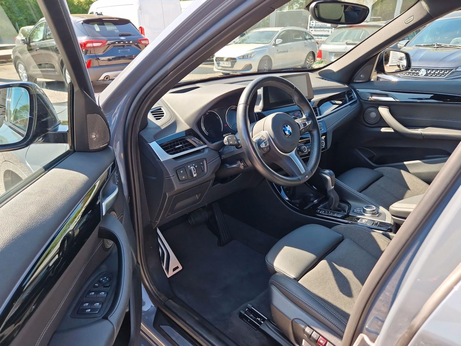 BMW X1 xDrive 25e M Sport - Samsaru's Car Outlet
