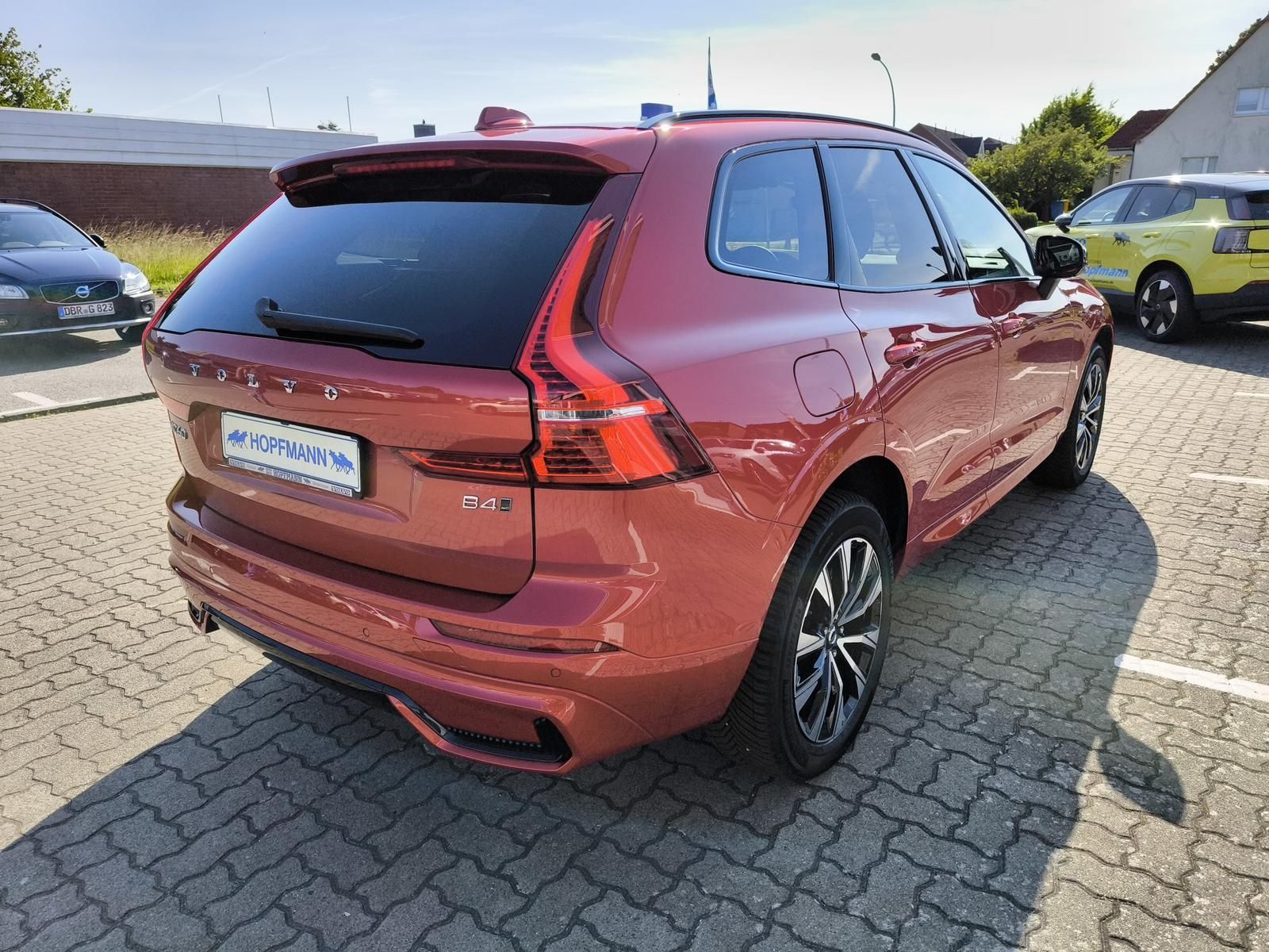 Volvo XC60 B4 (Diesel) AWD Plus Dark