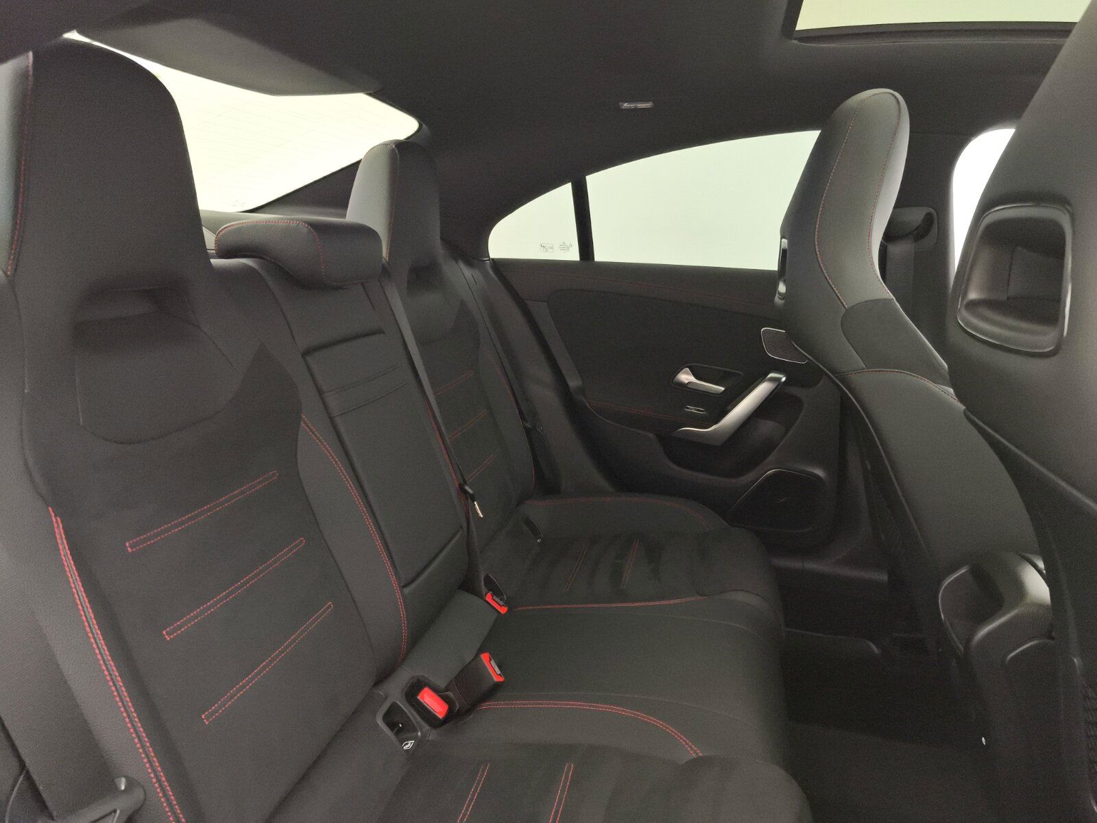 Mercedes-Benz CLA 35 4M Coupé - Samsaru's Car Outlet