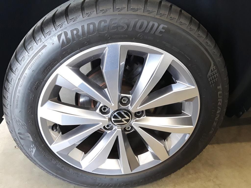 Volkswagen T-Roc Comfortline 1.5 TSI - Samsaru's Car Outlet