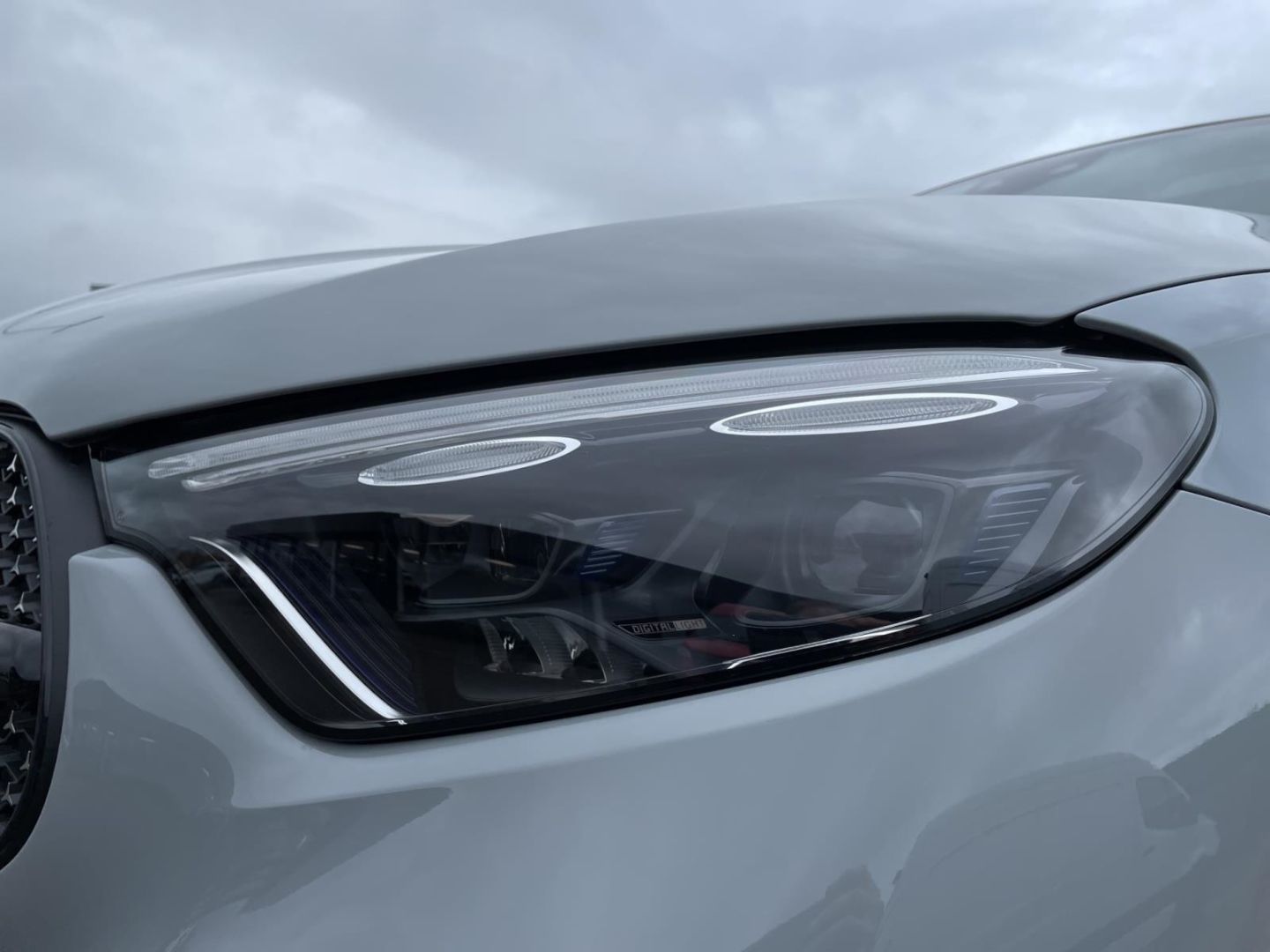 Mercedes-Benz GLC 300 d 4M AMG NIGHT AHK PANO FAP+ BURM 360°ME