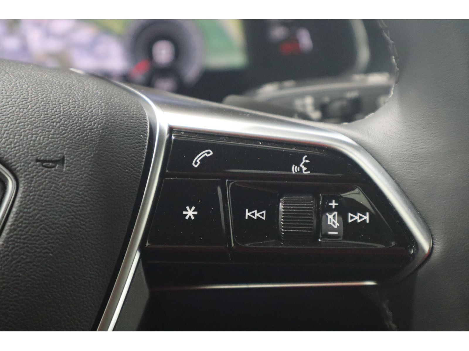 Audi A6 Avant 40 TDI advanced - Samsaru's Car Outlet