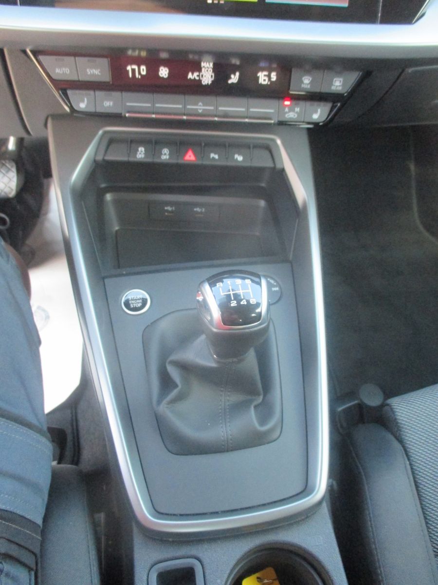 Audi A3 Limousine 35 TFSI Advanced - Samsaru's Car Outlet