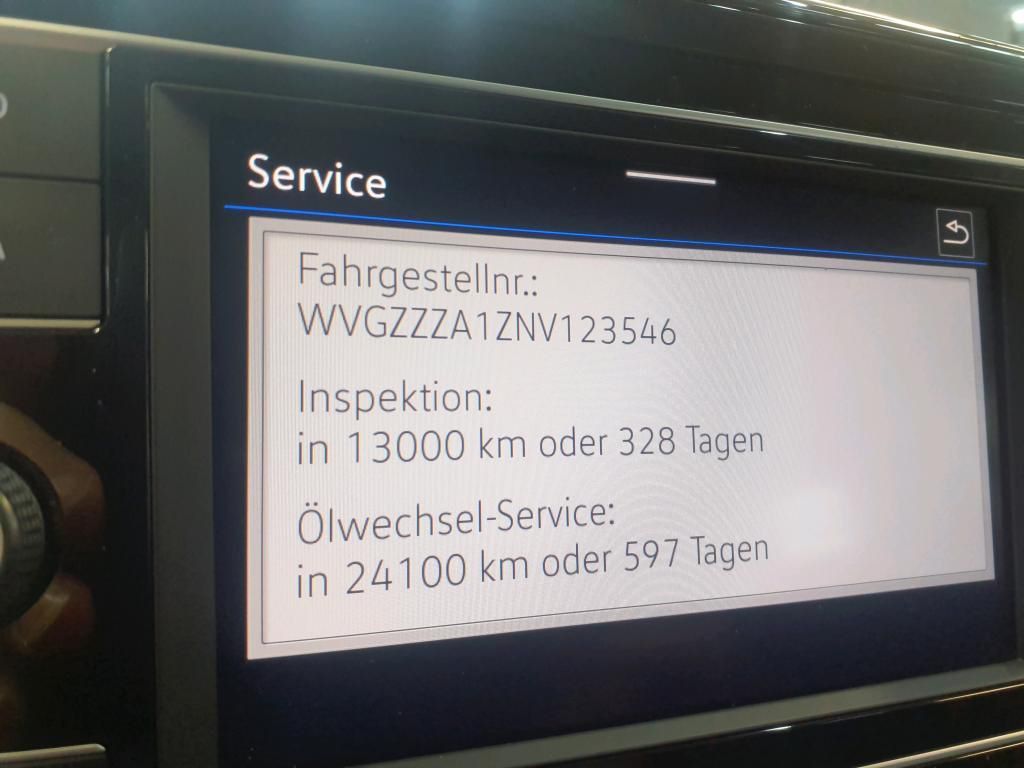 Volkswagen T-Roc 1.0 TSI - Samsaru's Car Outlet