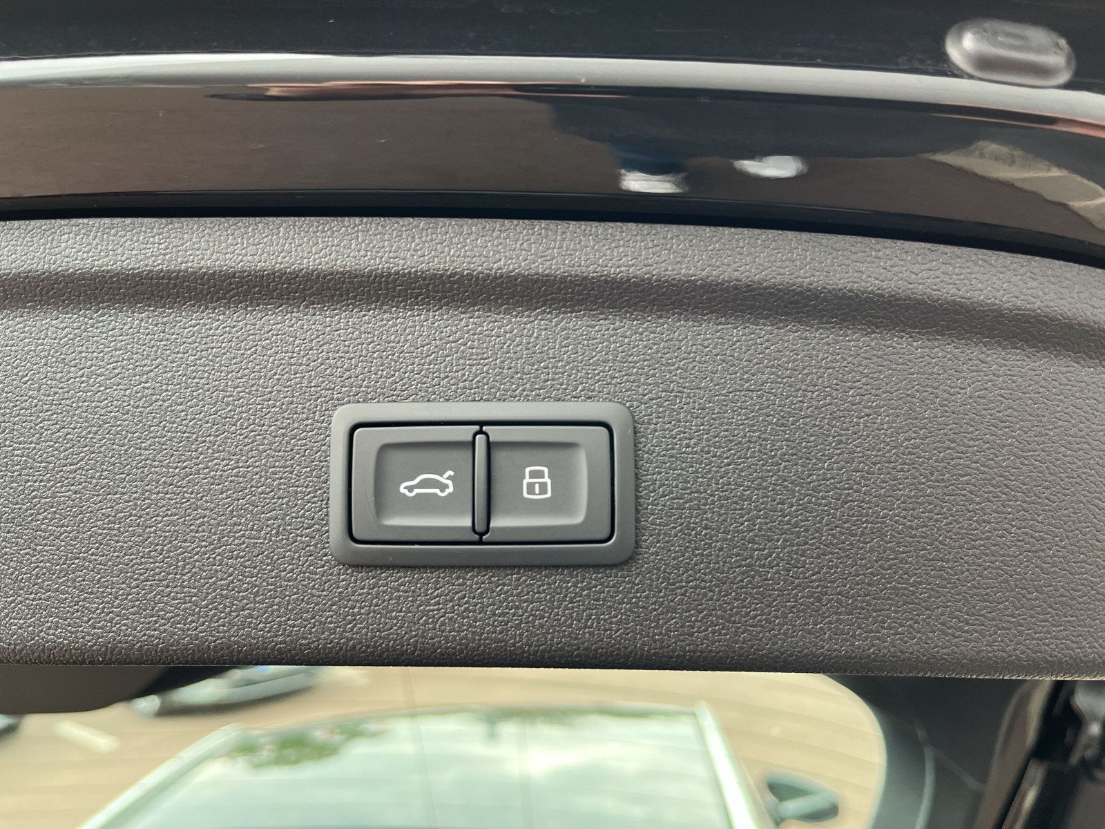 Audi A3 Sportback 35 TDI advanced - Samsaru's Car Outlet