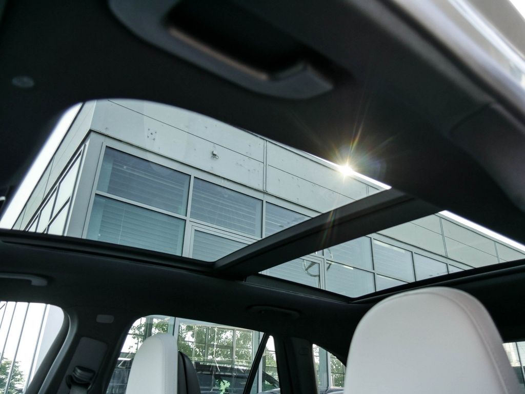 Mercedes-Benz GLC 220 d 4MATIC AMG|AMBIENTE|MBUX|SHZ|360°|AHK
